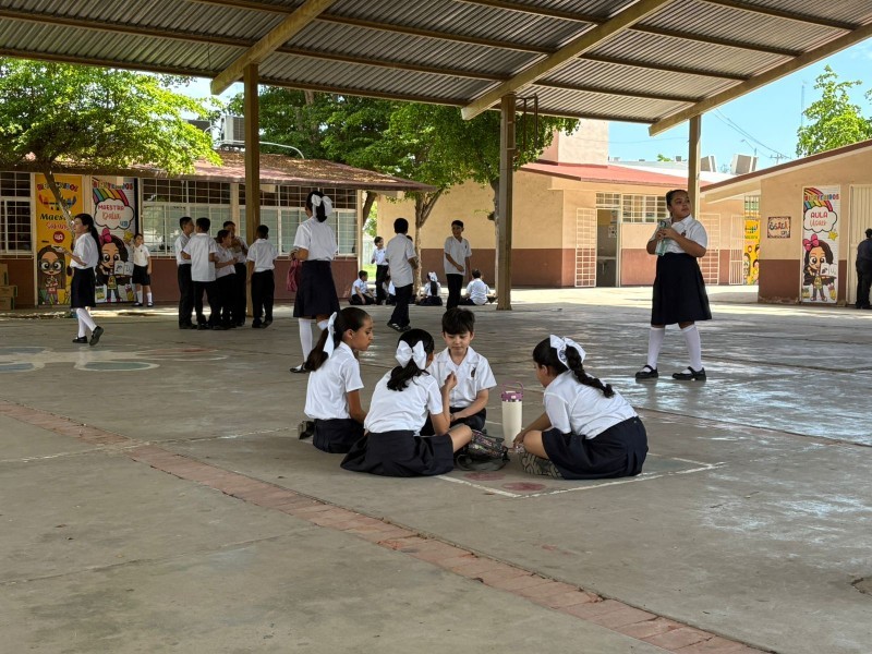 Este jueves inician vacaciones de Semana Santa estudiantes del nivel básico