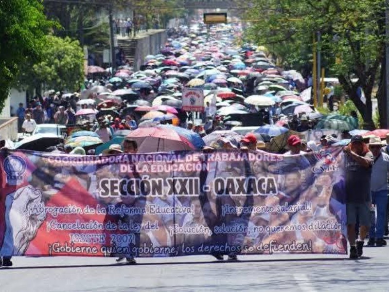 Este lunes inicia paro de labores del magisterio oaxaqueño