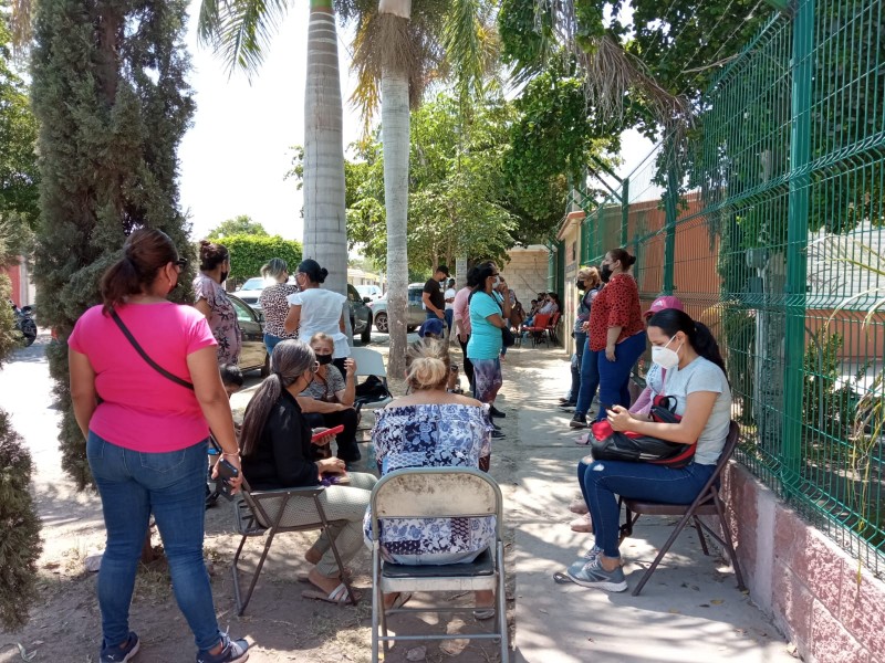 Este lunes instalarán aires acondicionados en primaria Justo Sierra