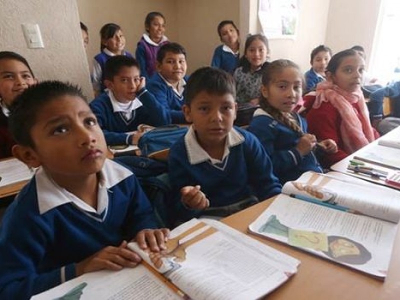 Este lunes regreso a clases