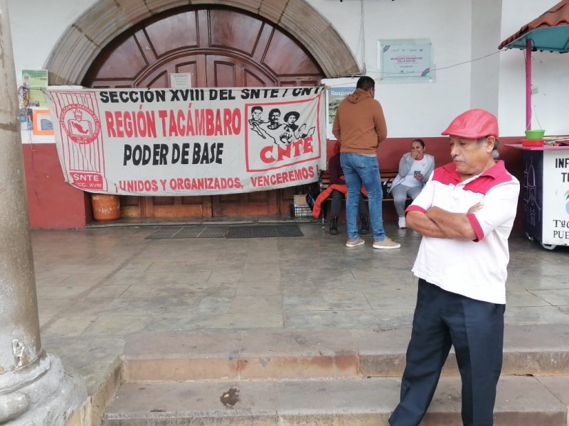 Este martes pagarán quincena atrasada a profesores