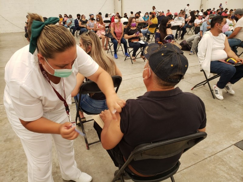 Este martes, vacunación anticovid de 12-17 años en 31 municipios