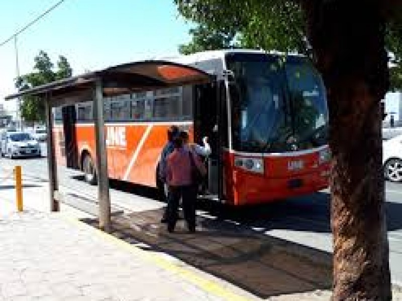 Este martes ya no encienden aires camiones públicos