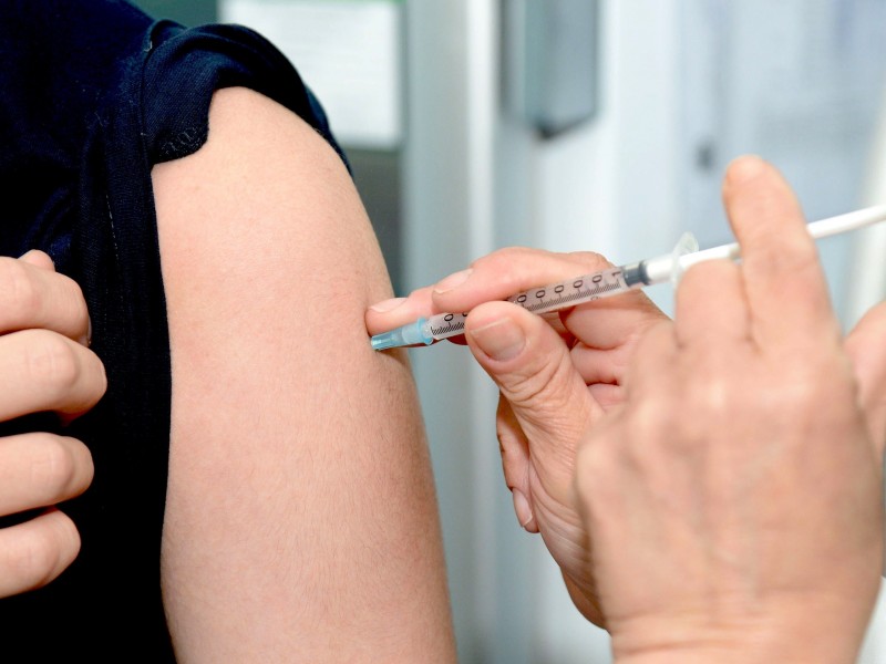 Este miércoles empieza aplicación de vacuna contra la influenza estacional