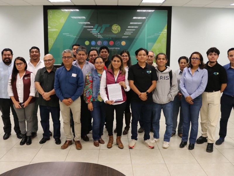 Este miércoles regresarán a clases 1550 estudiantes de la UTVCO