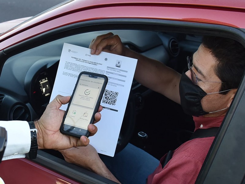 Este viernes empezarán a multar a conductores sin salvoconducto