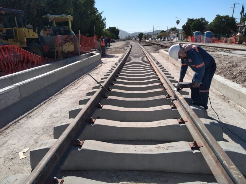 Esteban Villegas supervisa obra inconclusa en Gómez Palacio