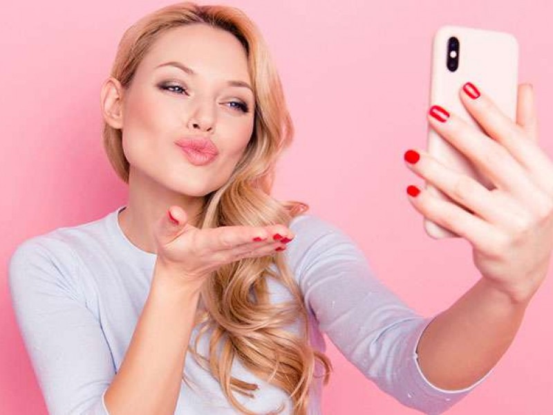 Estereotipos de belleza en redes sociales podrían ocasionar problemas emocionales