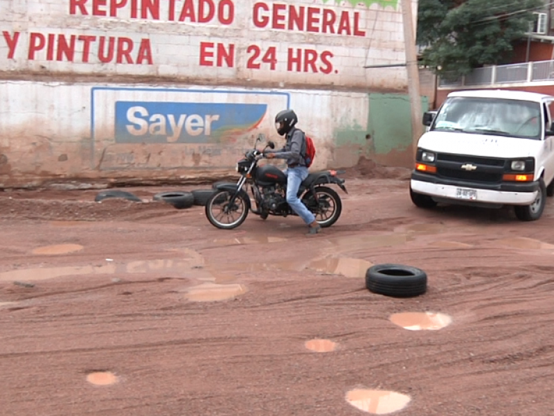 Estragos por la lluvia en Av. Tecnológico