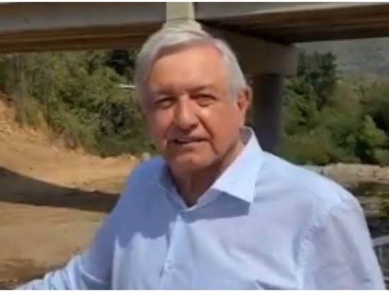 Estratégica, destitución de director de Neurología: AMLO