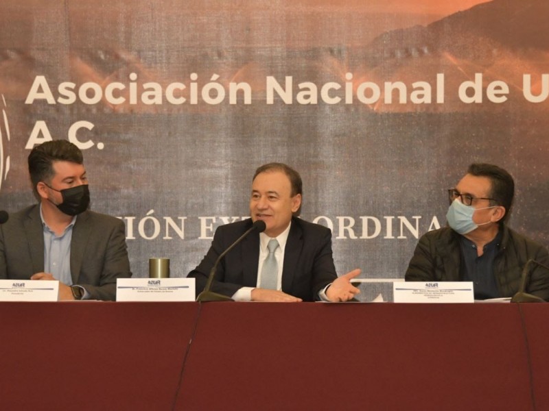 Estrechan lazos ANUR y Gobierno de Sonora para beneficiar comunidades