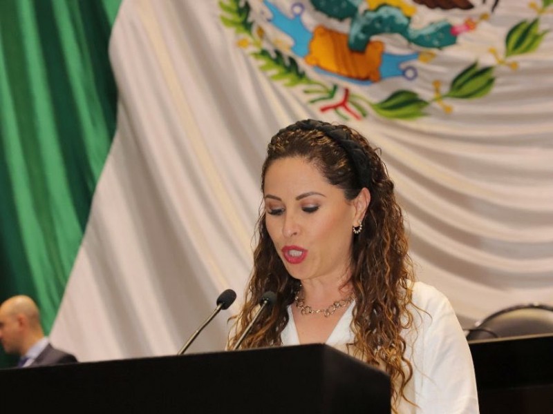 Estrella Rojas pide fomentar intercambio cultural