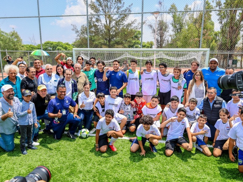 Estrena cancha de futbol siete en deportiva Parque Chapalita