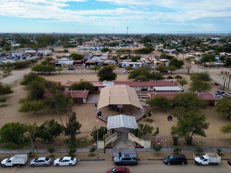 Estrenará primaria Torres Bodet nueva cancha cívica