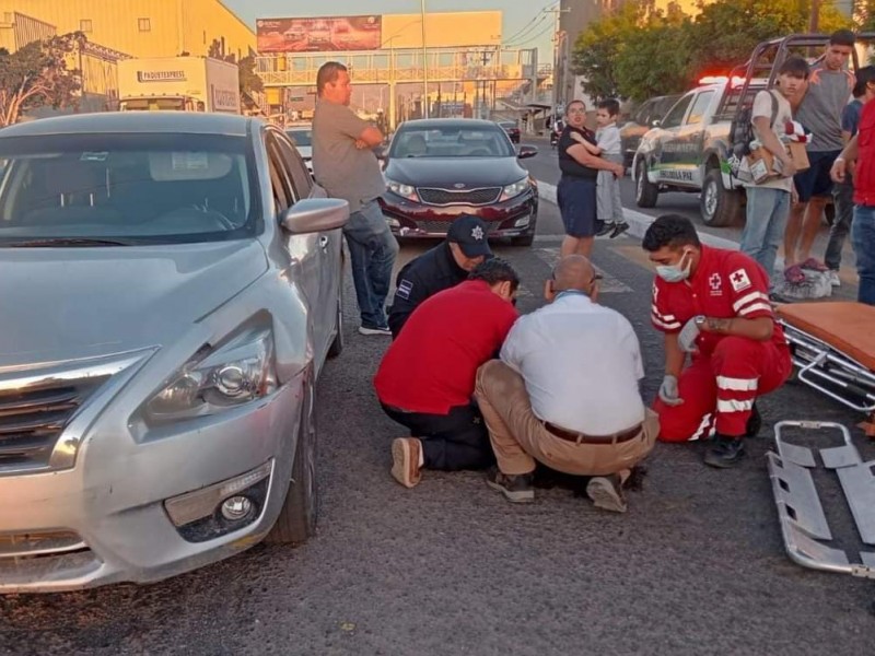 Estudiante atropellada en boulevard Colosio y avenida Los Deportistas