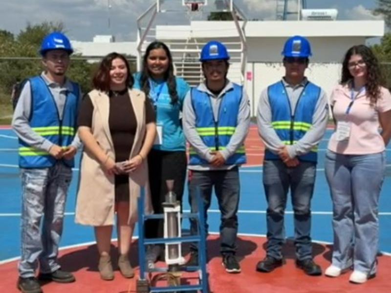 Estudiantes avanzan en pruebas de propulsión para cohetes experimentales
