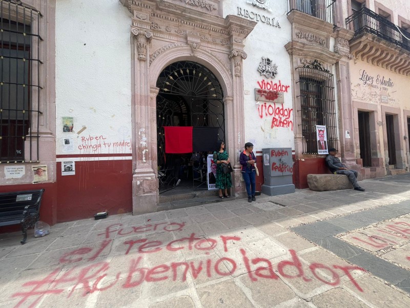 Estudiantes de la UAZ reanudan paro indefinido por caso Rubén Ibarra