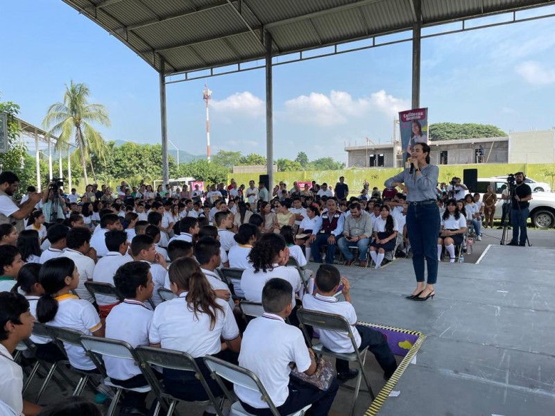 Estudiantes de preescolar y primaria recibirán beca bimestral de $400