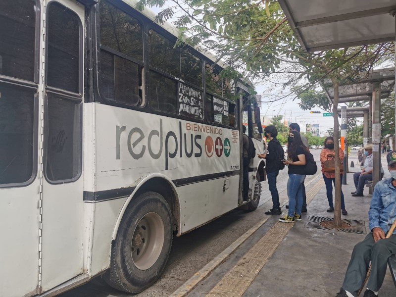 Estudiantes no renovaron tarjeta inteligente