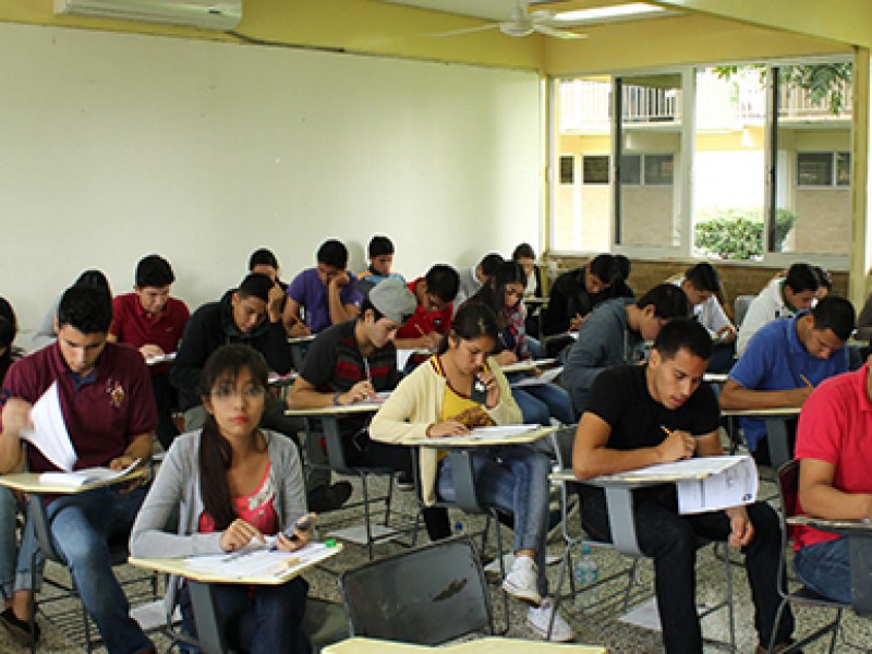 Estudiantes hombres padecen mayor ansiedad durante aislamiento social