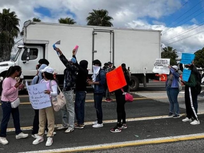 Estudiantes ITT anuncian nuevo bloqueo caseta de cobro San Lorenzo