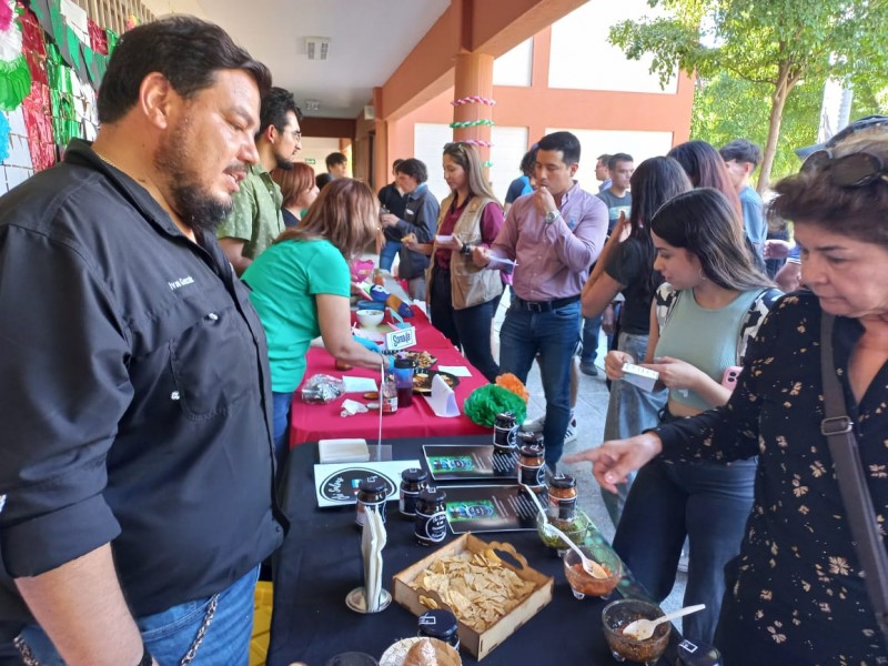 Estudiantes organizan concurso de salsas en la Unison