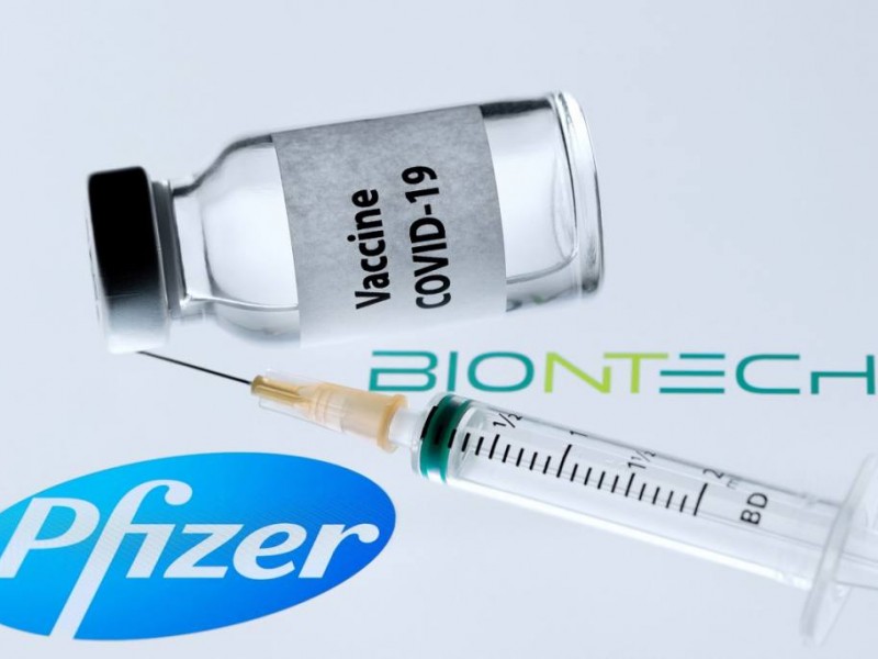 Estudio destaca importancia de segunda dosis Pfizer en adultos mayores