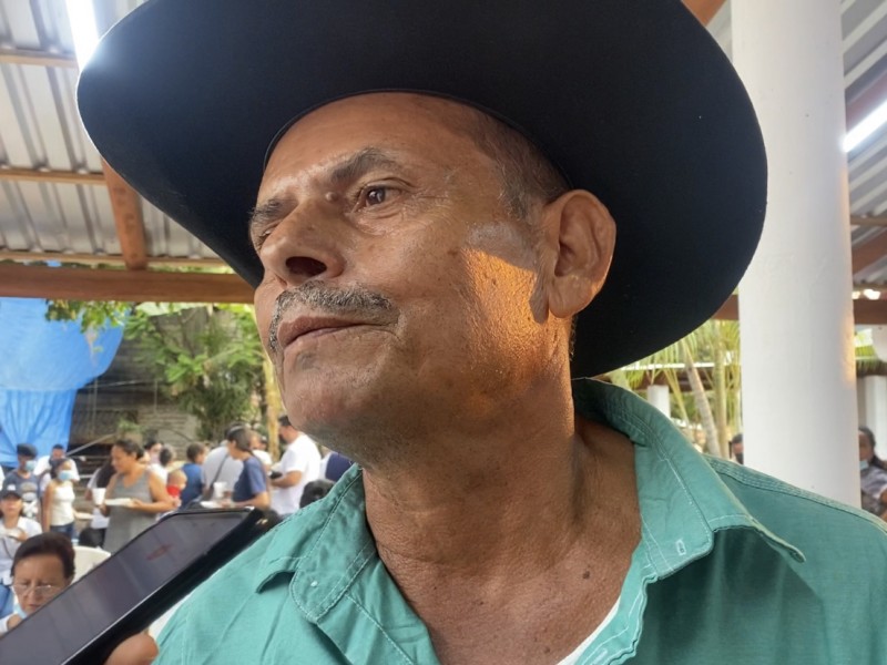 Eternos damnificados en sierra de Zihuatanejo resignados a quedar incomunicados