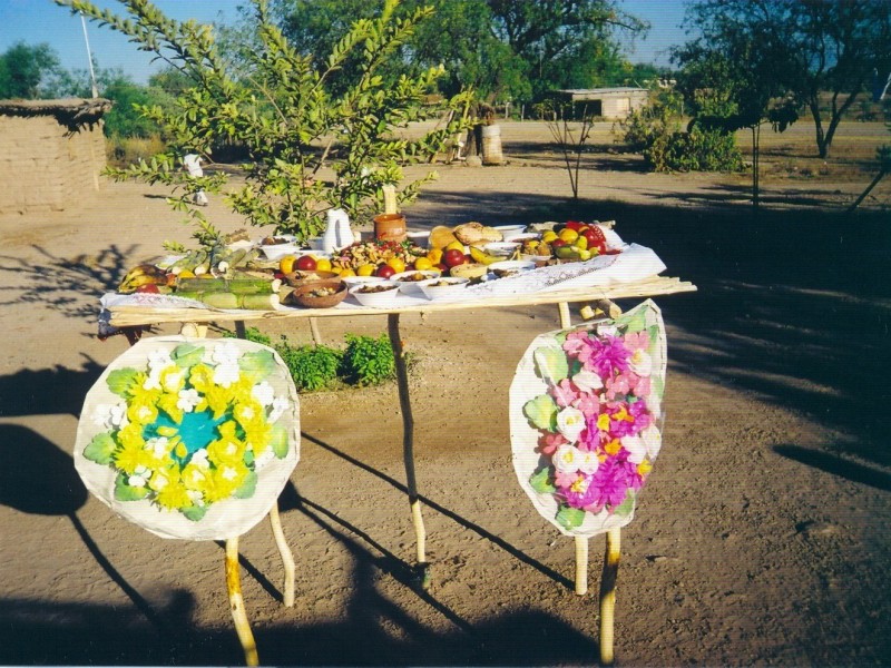 Etnia Yaqui se prepara para Día de Muertos