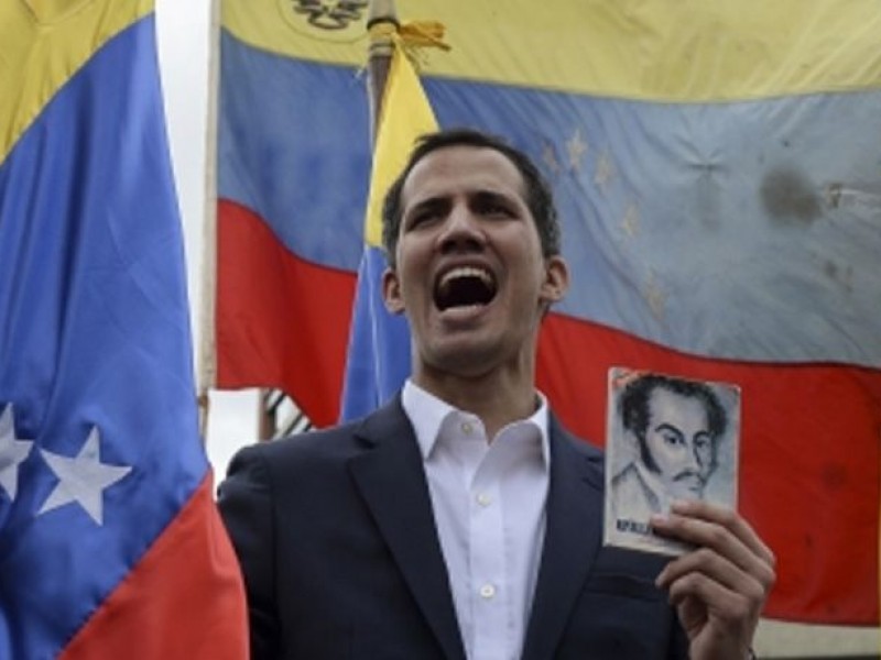 EUA certifica la entrega a Guaidó de activos