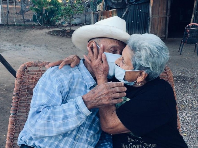 Eusebia e Ignacio,un ejemplo de amor, tras 68 de matrimonio