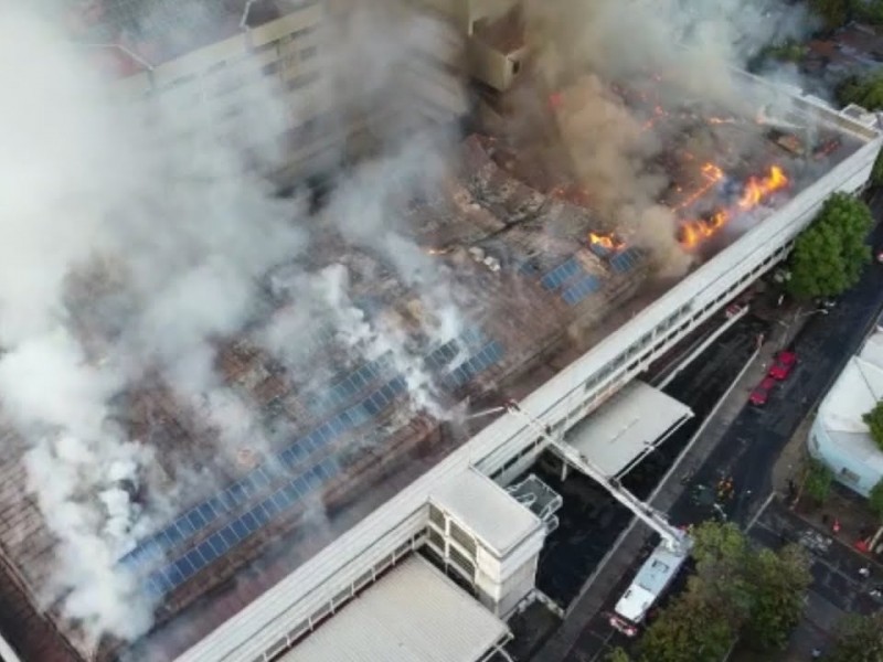 Evacuan a pacientes con Covid 19 tras incendio en hospital