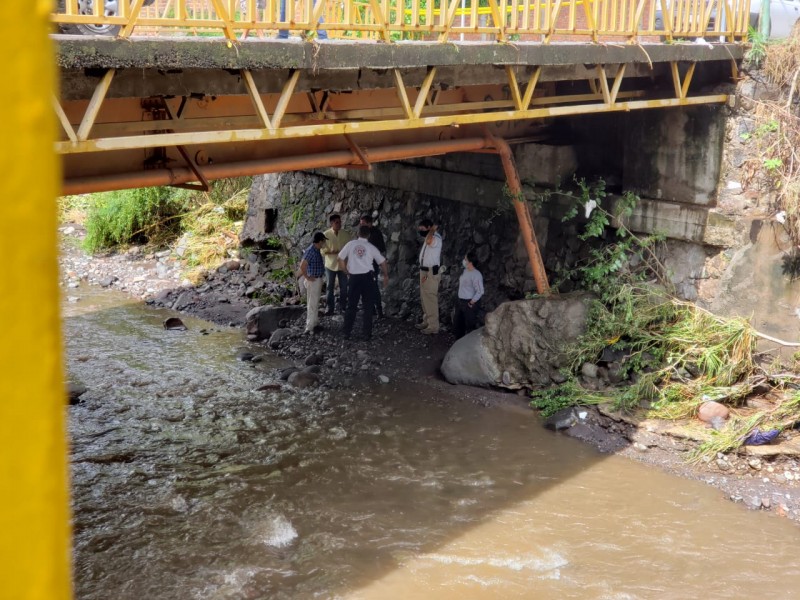 Evalúan puente en Las Amarillas; ante lluvias recomiendan su cierre