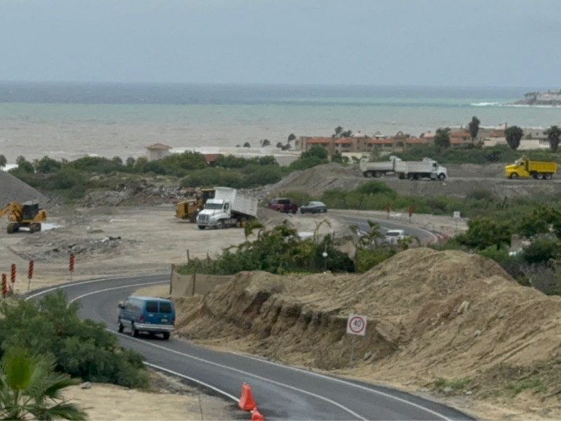 Evalúan rutas alternas tras lluvias; piden circular por vialidad Club Campestre-Carretera Transpeninsular