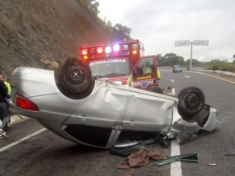 Evita accidentes viales en temporada vacacional