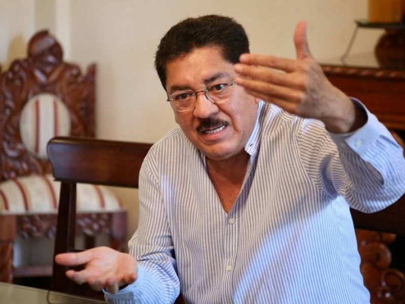 Ex Gobernador de Oaxaca anuncia su candidatura presidencial