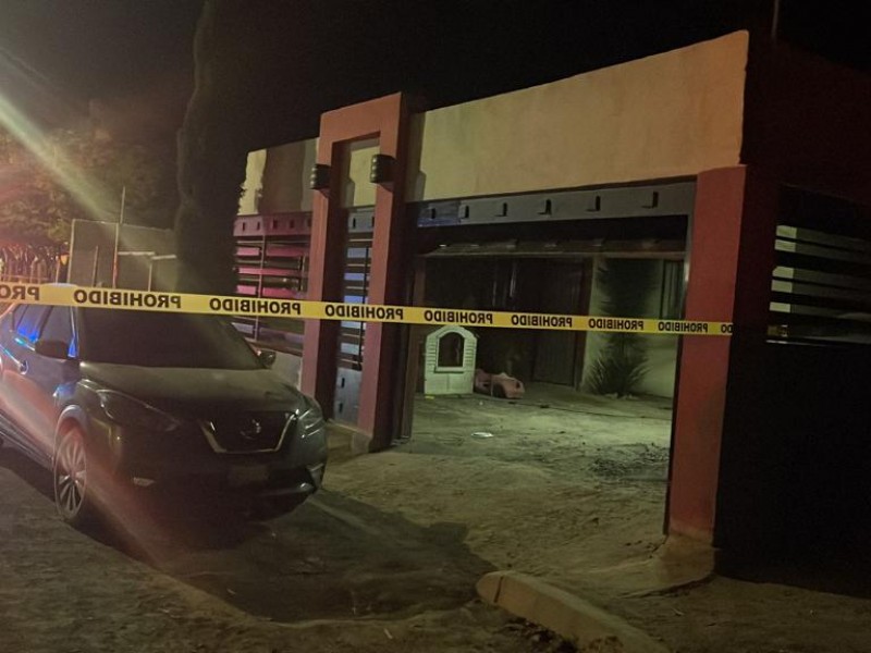 Ex policía mata a su esposa y luego se suicida