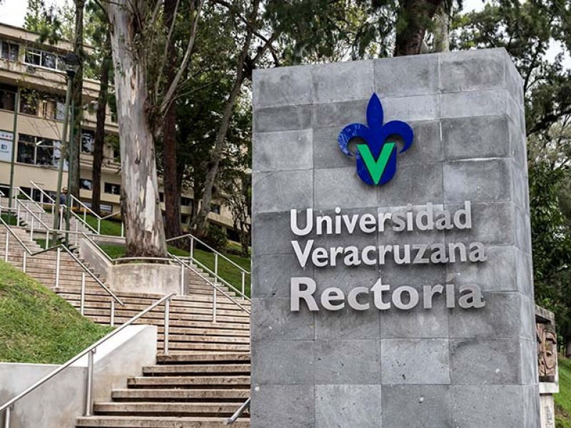 Examen de admisión de la UV a finales de agosto