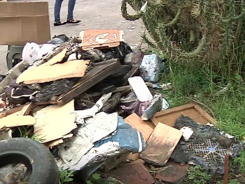 Exceso de basura en FOVISSSTE San Roque