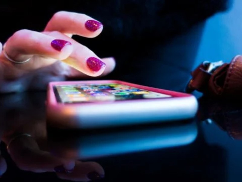 Exceso de confianza digital pone en riesgo a millennials