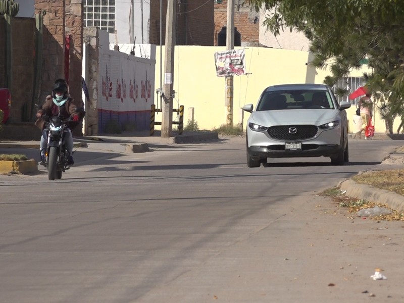 Exceso de velocidad ponen en riesgo a vecinos de Avenida Las Granjas