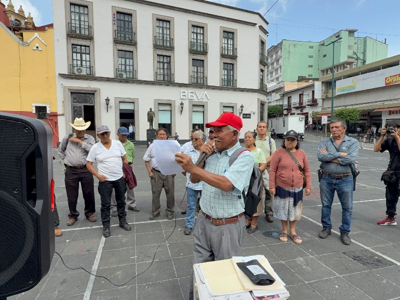 Excluyen de subsidios a 8 mil caficultores de Coatepec