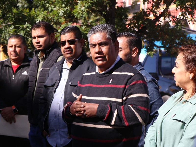 Exhibe alcalde de Sombrerete cobros indebidos en la administración anterior Exhibe alcalde de Sombrerete cobros indebidos en la administración anterior