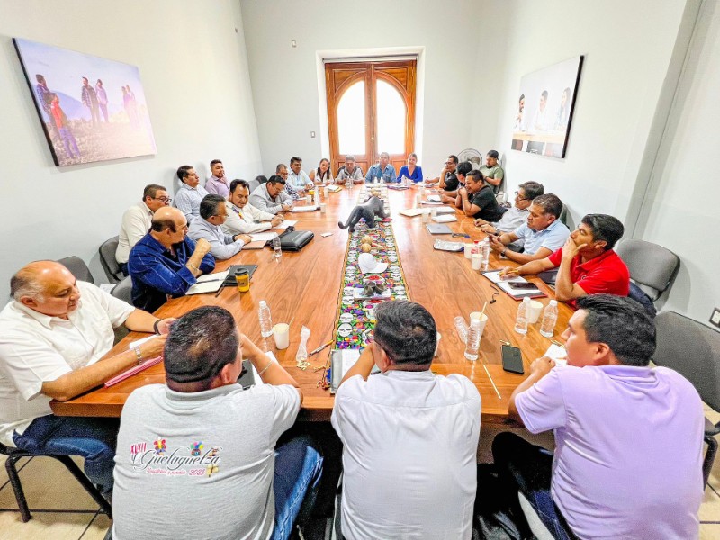 Exhorta IEEPO a la Sección 22, que permitan la distribución de 800MDP