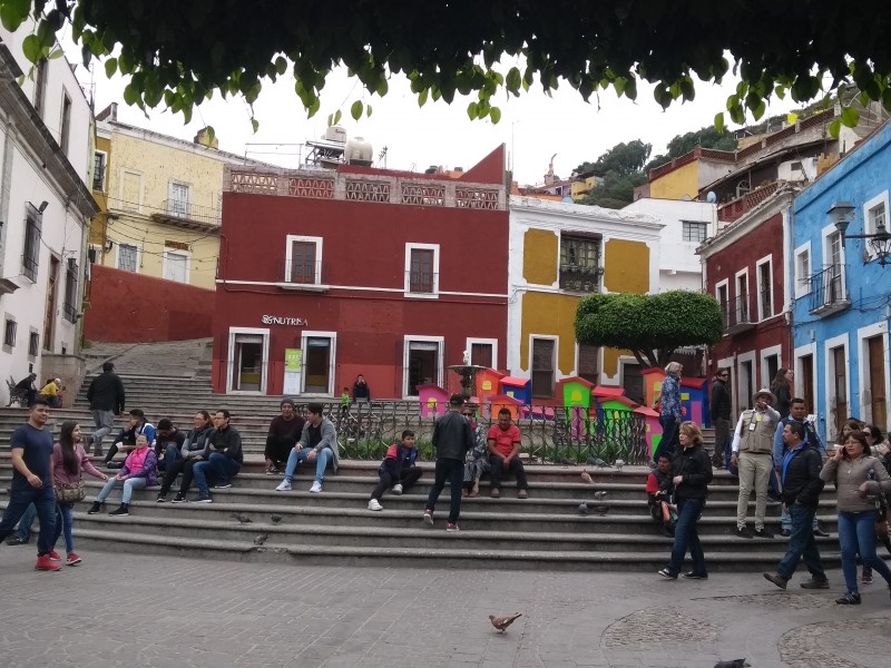 Exhorta la Iglesia Católica a la unidad familiar