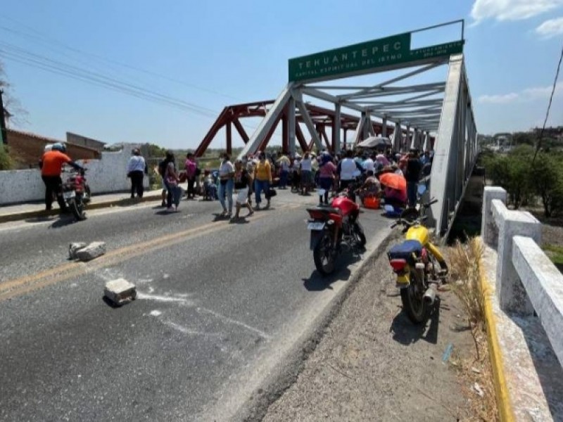 Exhorta Sego a directivos a retirar bloqueo en Tehuantepec