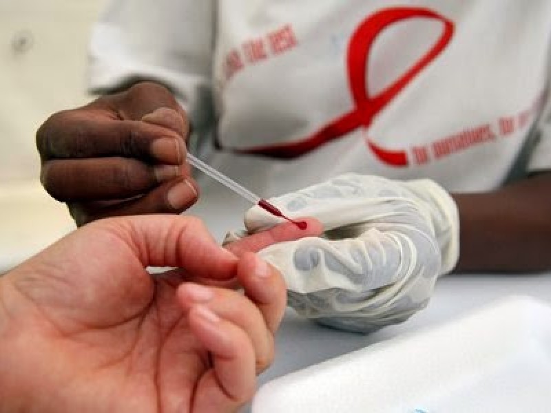 Exhortan a población a prueba rápida del VIH