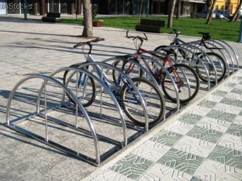 Exhortan a que haya estacionamientos para bicicletas en lugares públicos