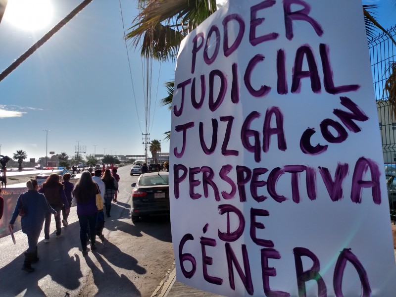 Exigen a las autoridades justicia por feminicidios