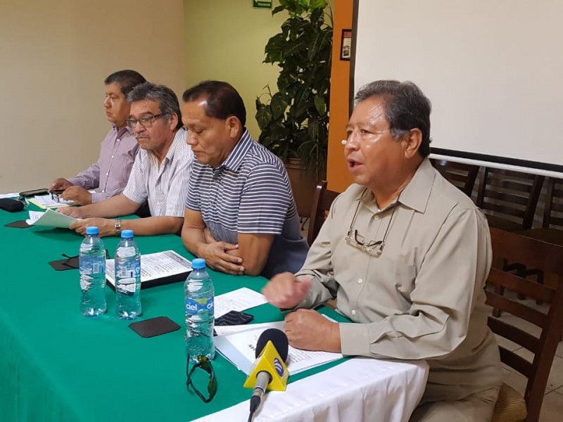 Exigen al gobierno de Coahuila liquidar adeudos